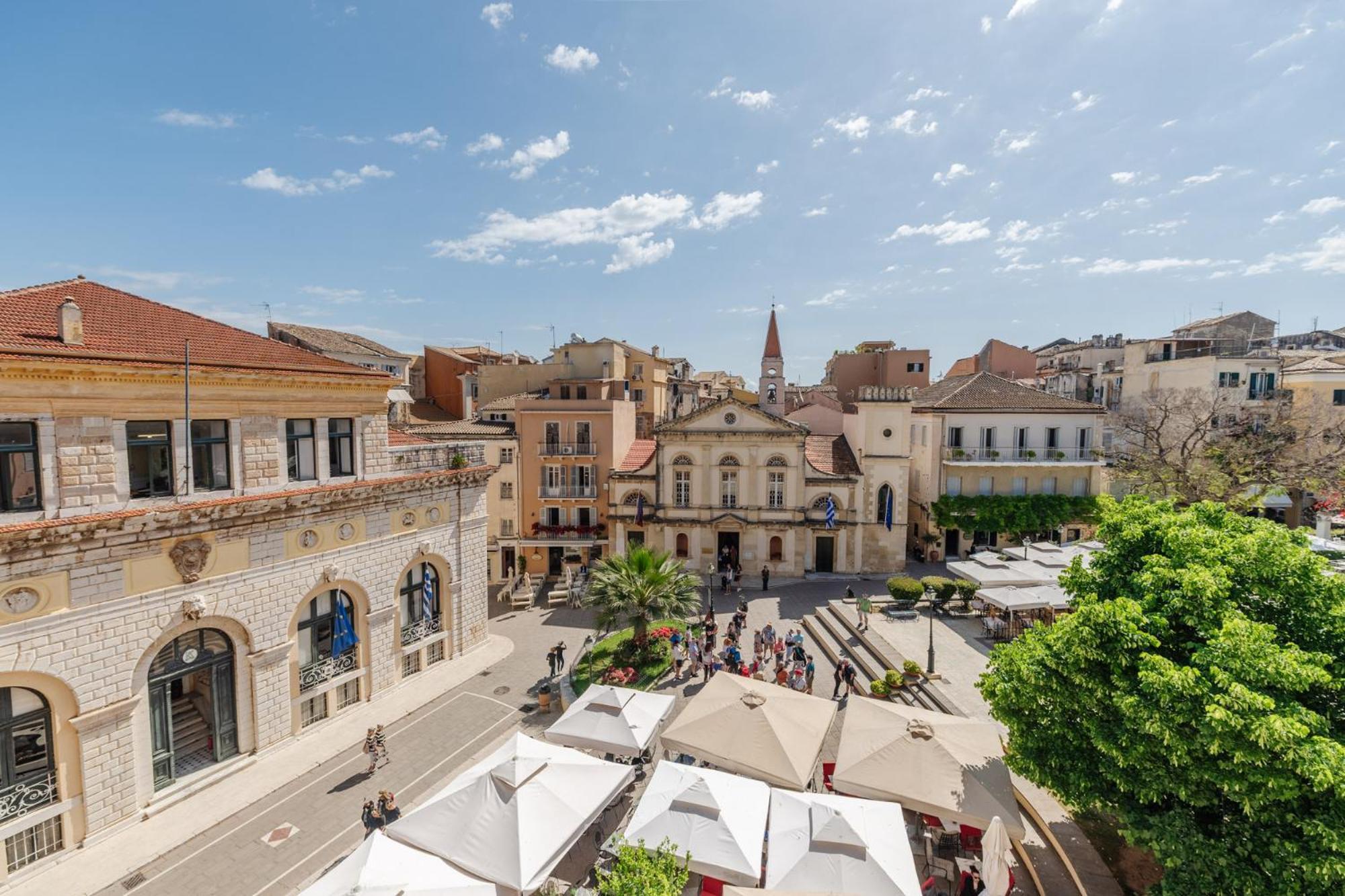 "San Giacomo Square Apt." In The Heart Of Old Town Corfu  Zewnętrze zdjęcie